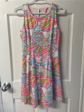 Lilly Pulitzer Felicity fit and flare dress in "Resort White Shellabrate" sz XS